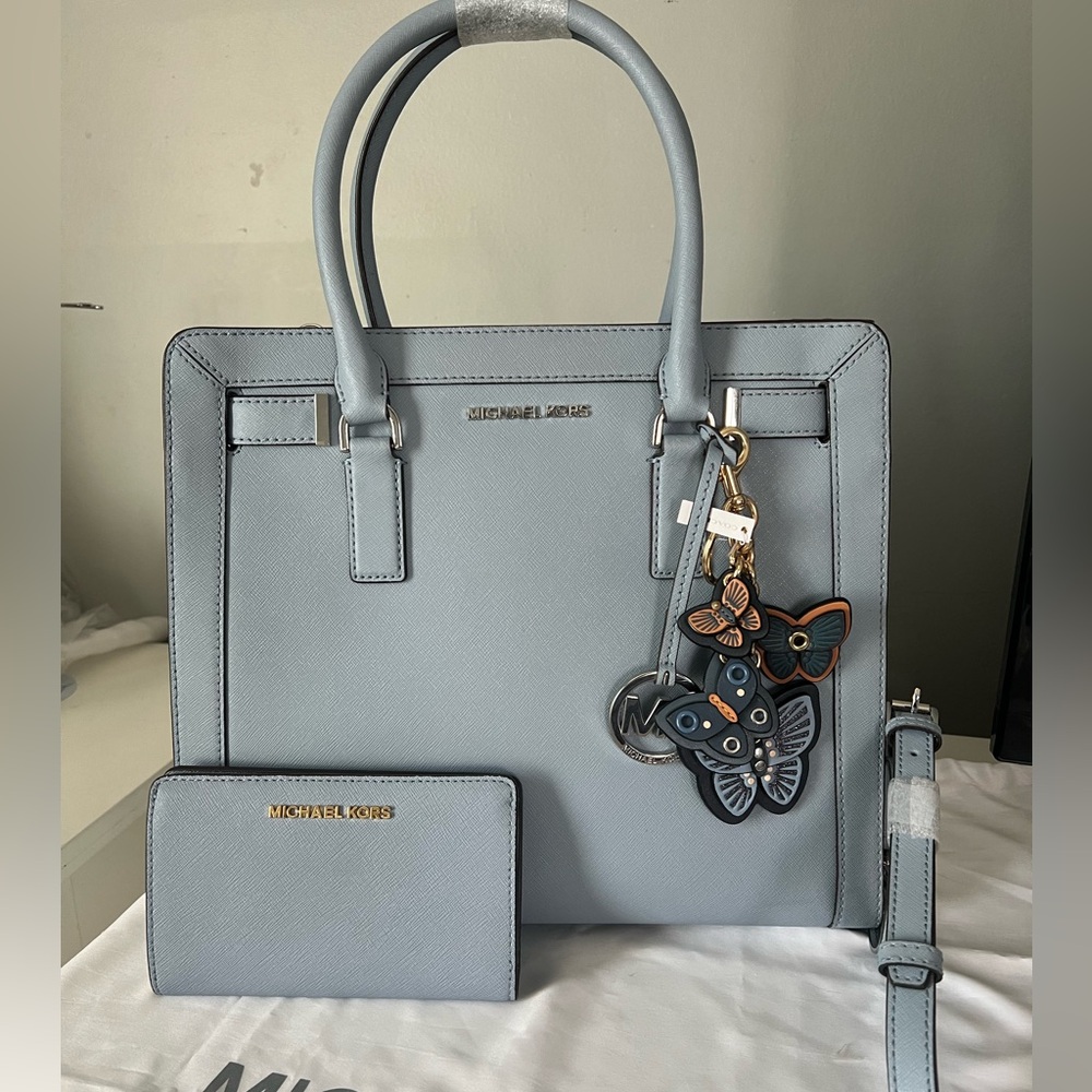 Michael Kors large Satchel and Wallet